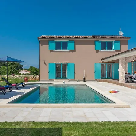 Villa Desire *